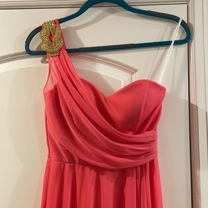 Xacape High-Low Gown